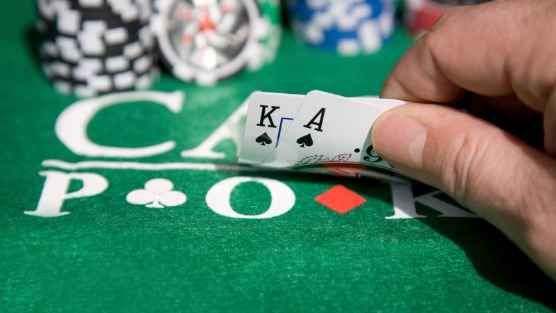 Hiểu rõ luật chơi và thuật ngữ hành đồng trong Poker